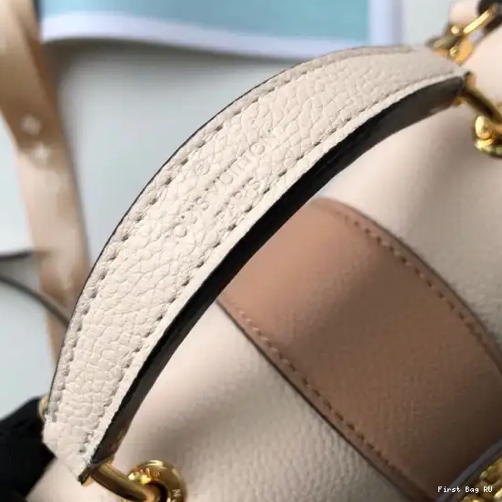 First bag ru Louis Backpack Vuitton CHANELapton 0612